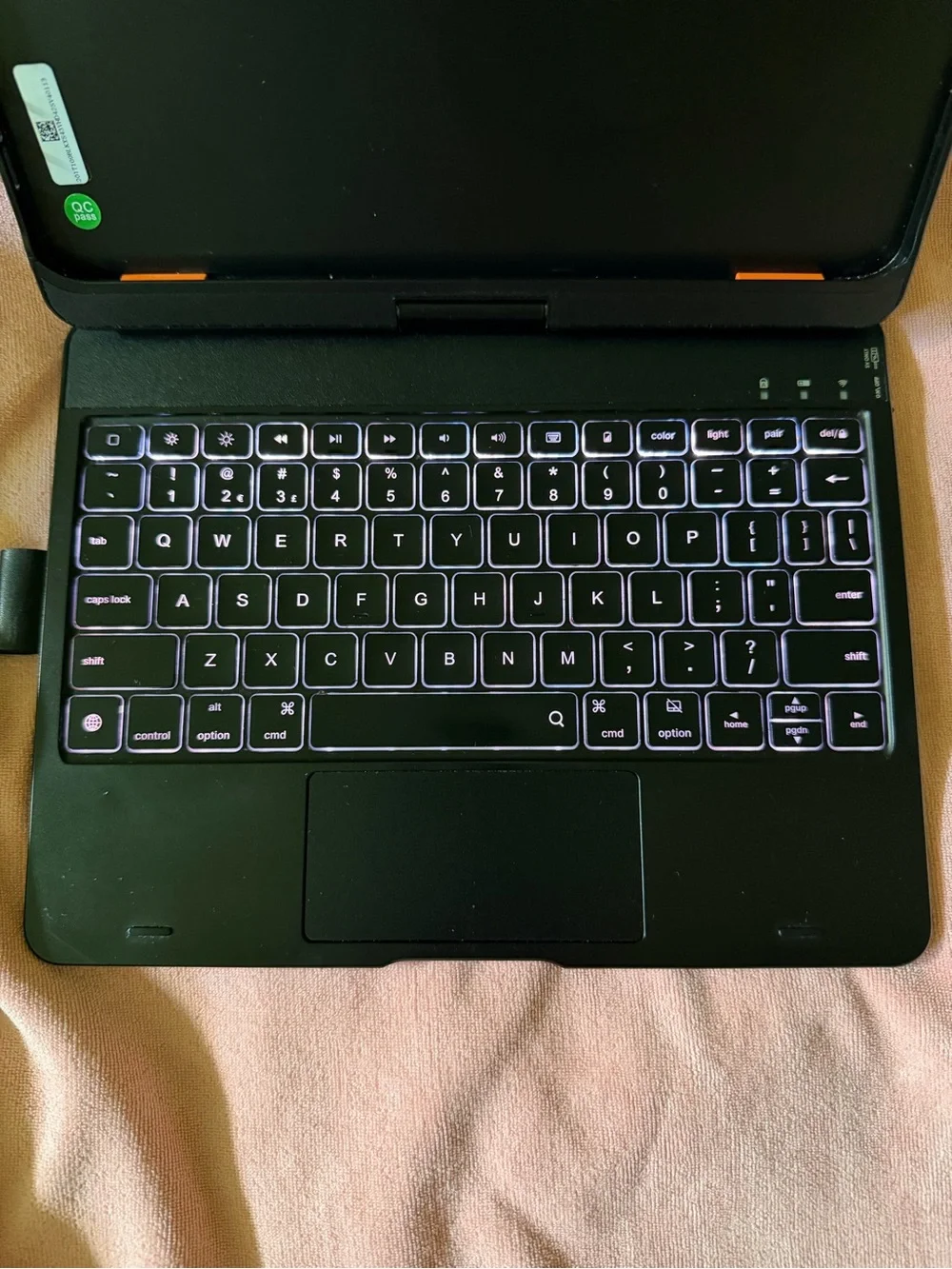 TYPECASE Keyboard with Trackpad for iPad Air 11-inch 5th &4th Generation